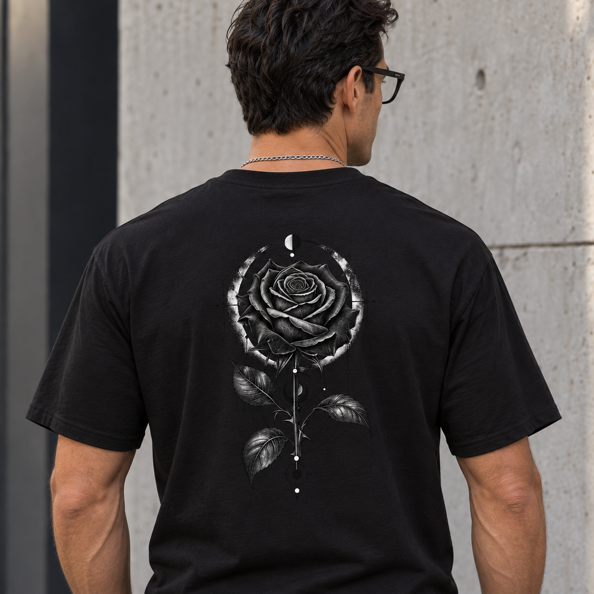 Dark Rose, Unisex T-Shirt Rücken
