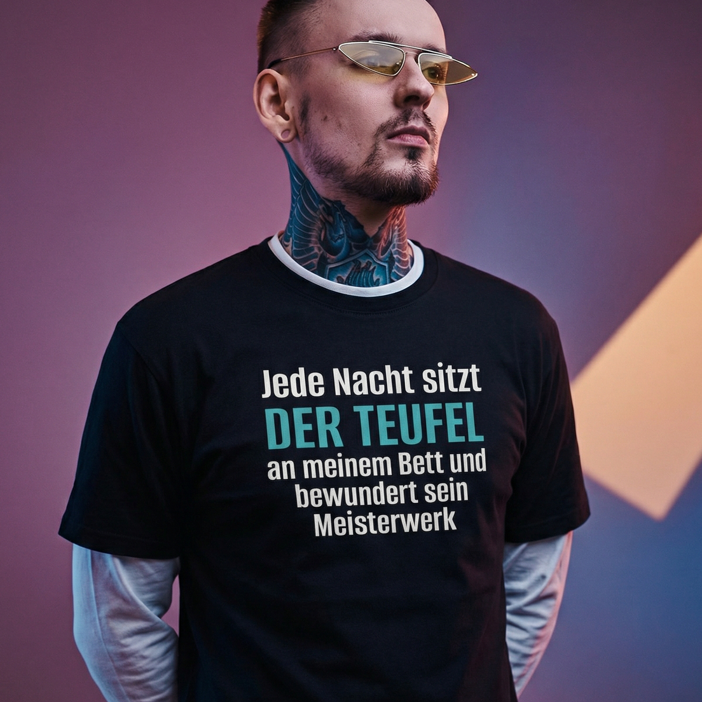 Der Teufel am Bett, Unisex T-Shirt