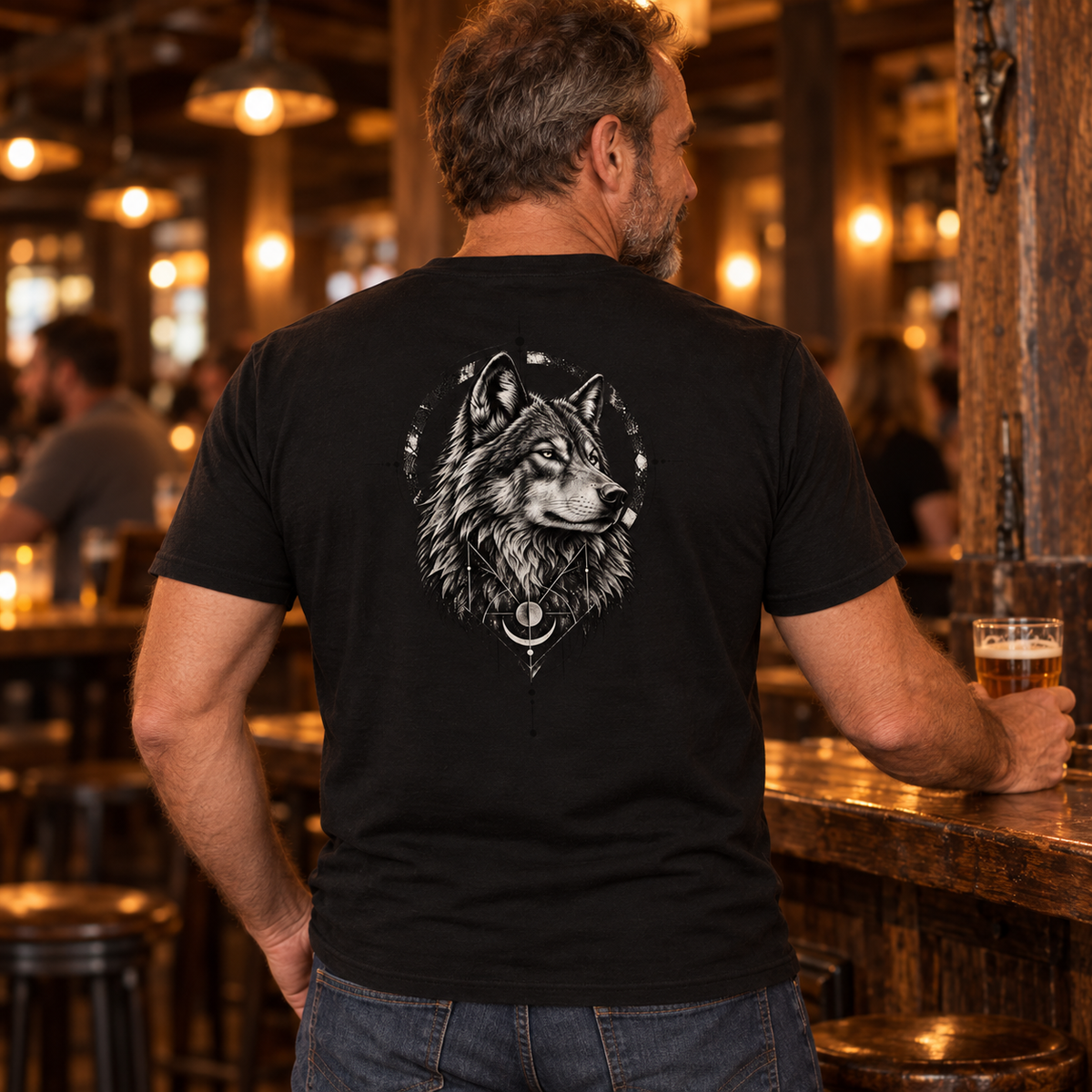 Geometric Wolf, Unisex T-Shirt Rücken
