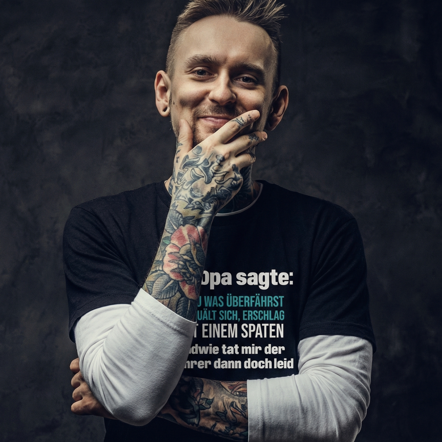 Mit Spaten erschlagen, Unisex T-Shirt