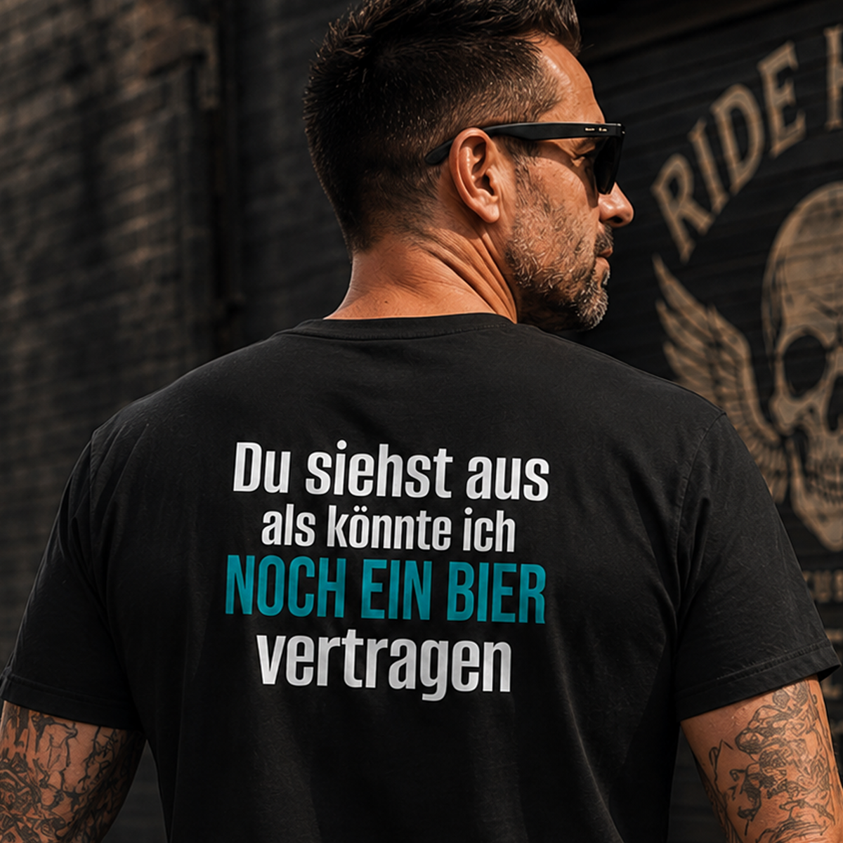 Noch ein Bier, Unisex T-Shirt Rücken