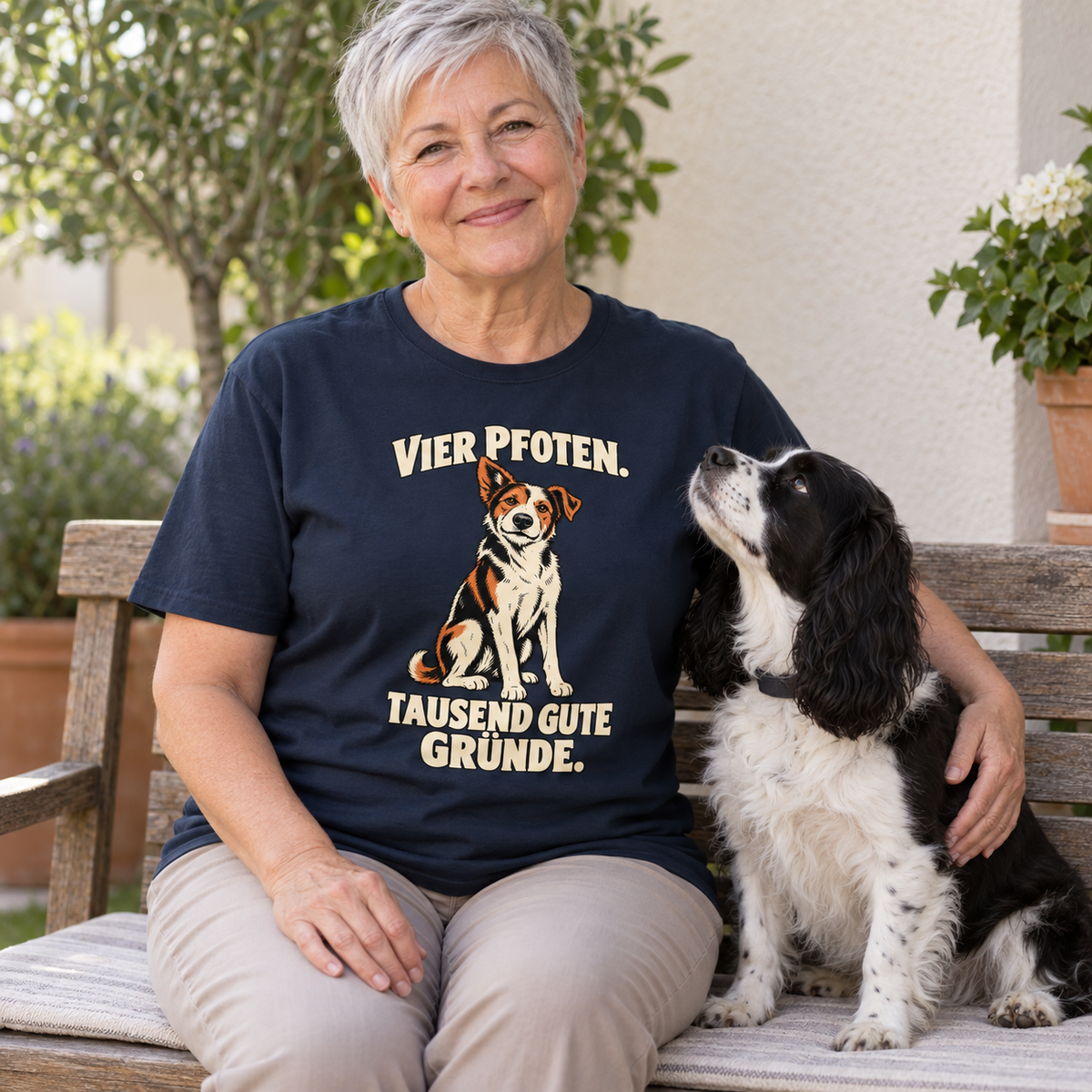 Vier Pfoten, Unisex T-Shirt